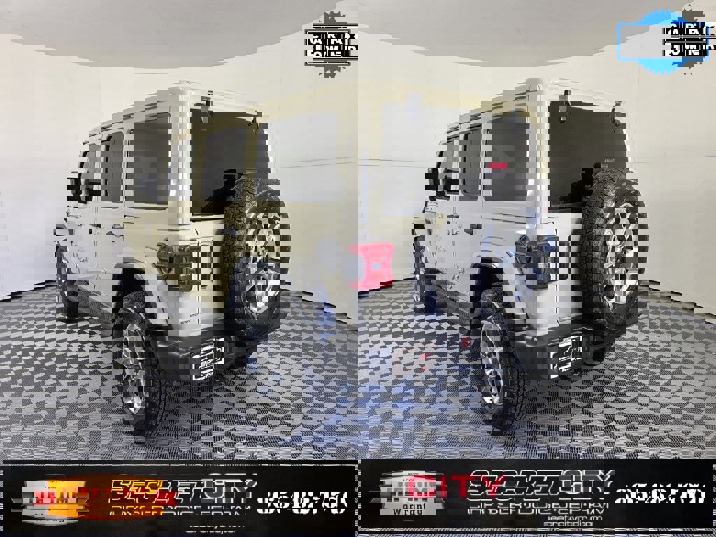 Used 2022 Jeep Wrangler Unlimited Sahara w/ LED Lighting Group image 5