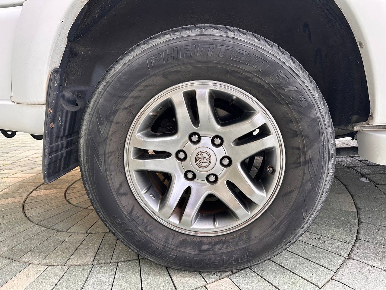 Used 2007 Toyota Sequoia Limited RWD image 39