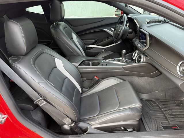 Certified 2023 Chevrolet Camaro LT w/ Technology Package image 26