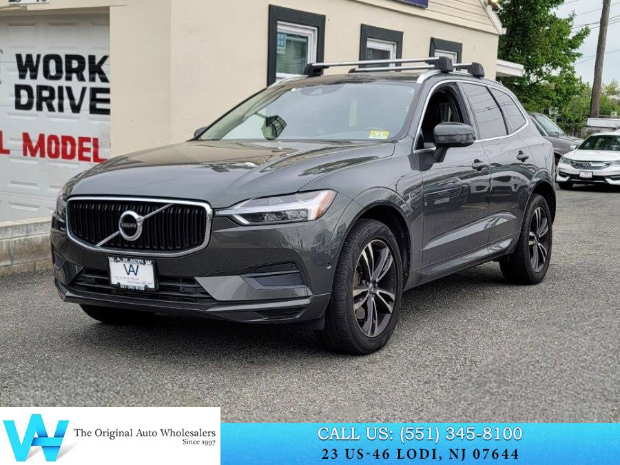 Used 2019 Volvo XC60 T6 Momentum w/ Multimedia Package AWD/4WD image 3