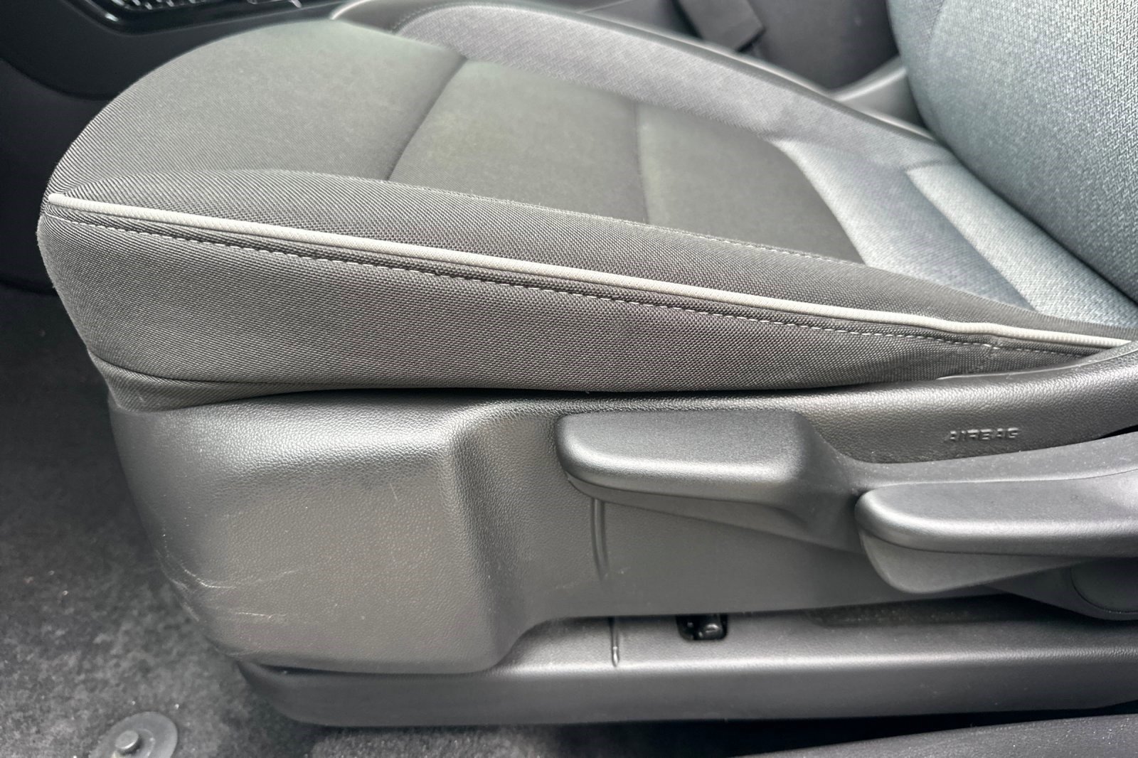 Used 2025 Chevrolet TrailBlazer LT image 14