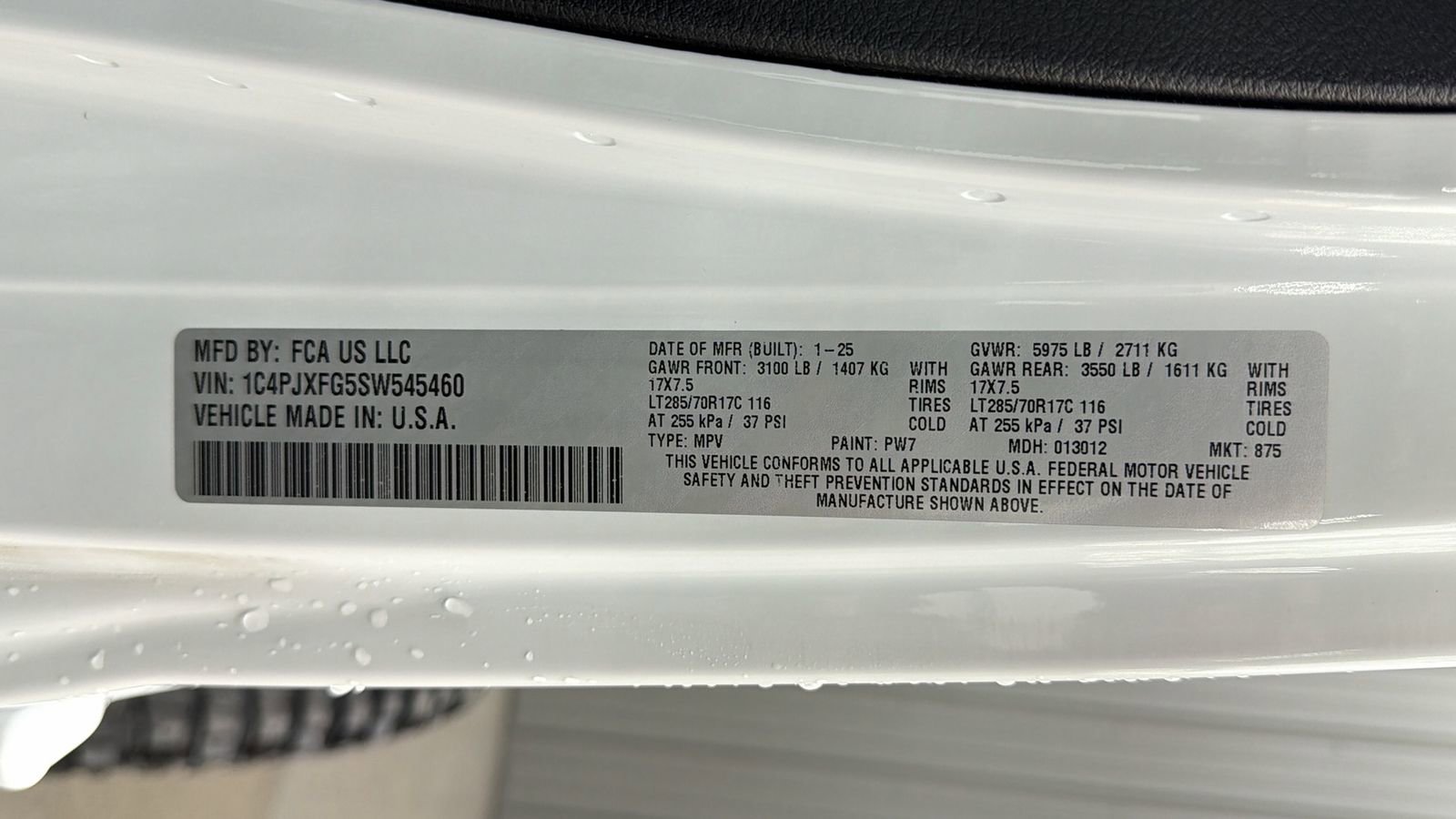 Used 2025 Jeep Wrangler Rubicon w/ Convenience Group image 47