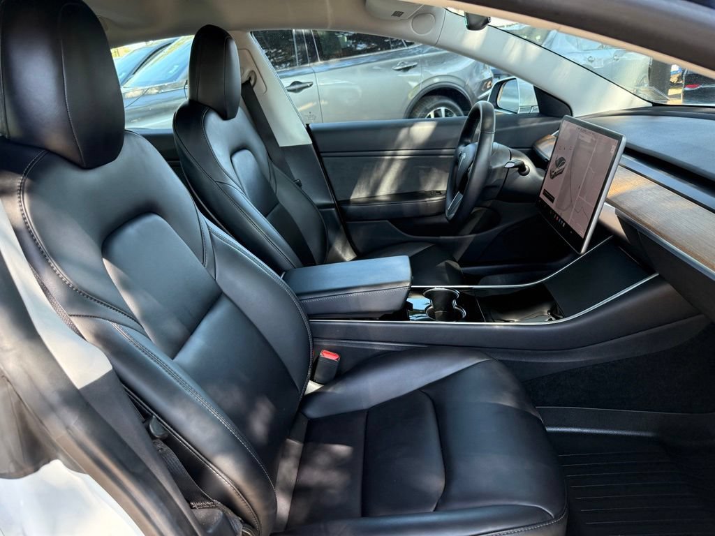 Used 2019 Tesla Model 3 Long Range AWD/4WD image 18
