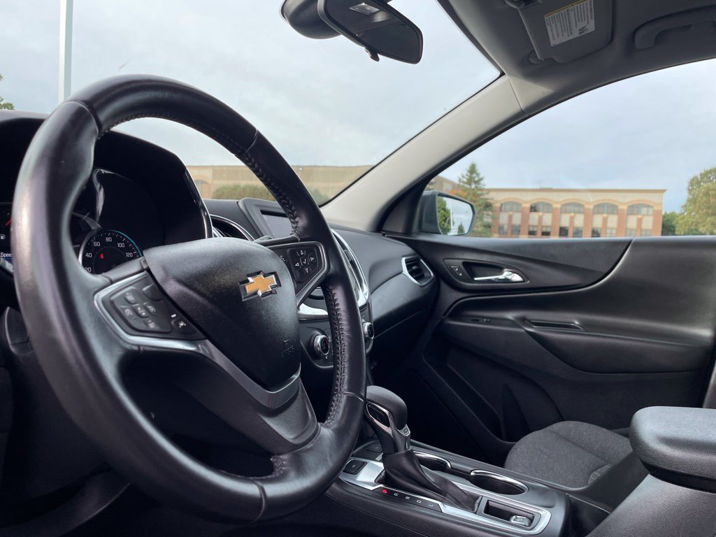 Used 2022 Chevrolet Equinox LT AWD/4WD image 12