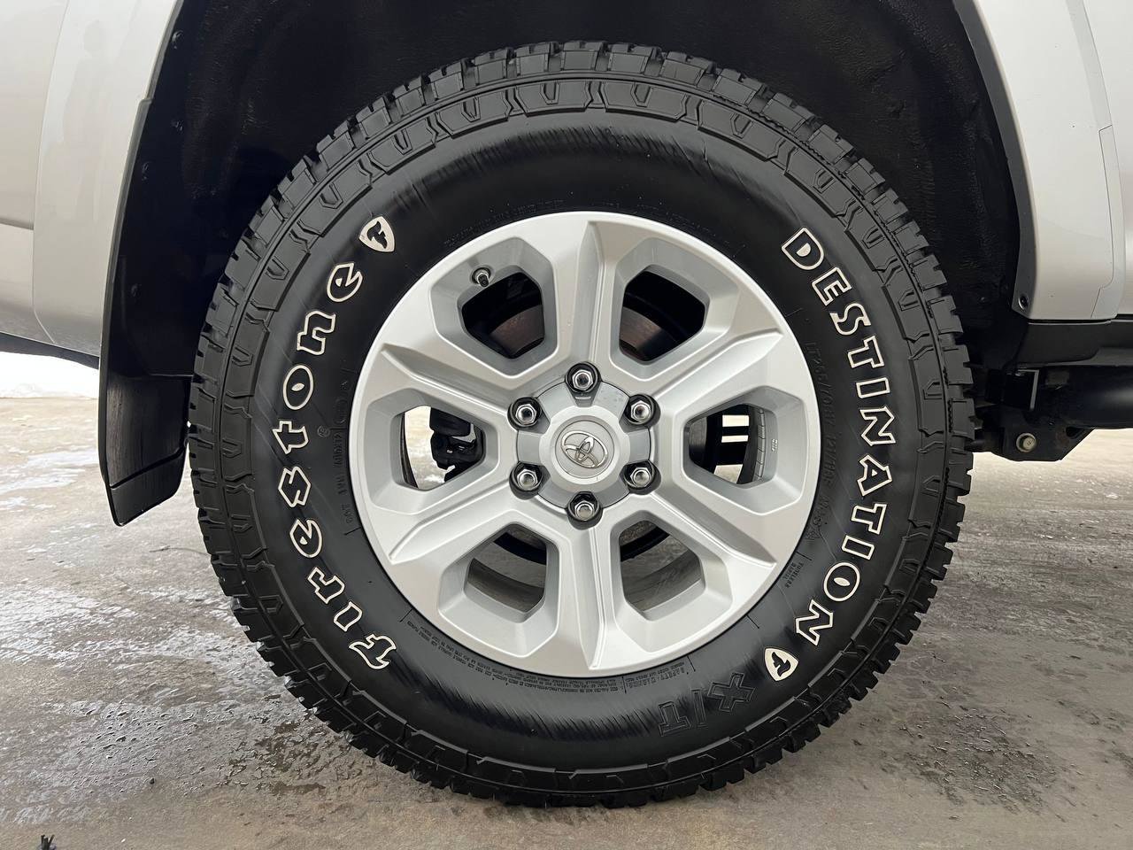 Used 2016 Toyota 4Runner SR5 image 30