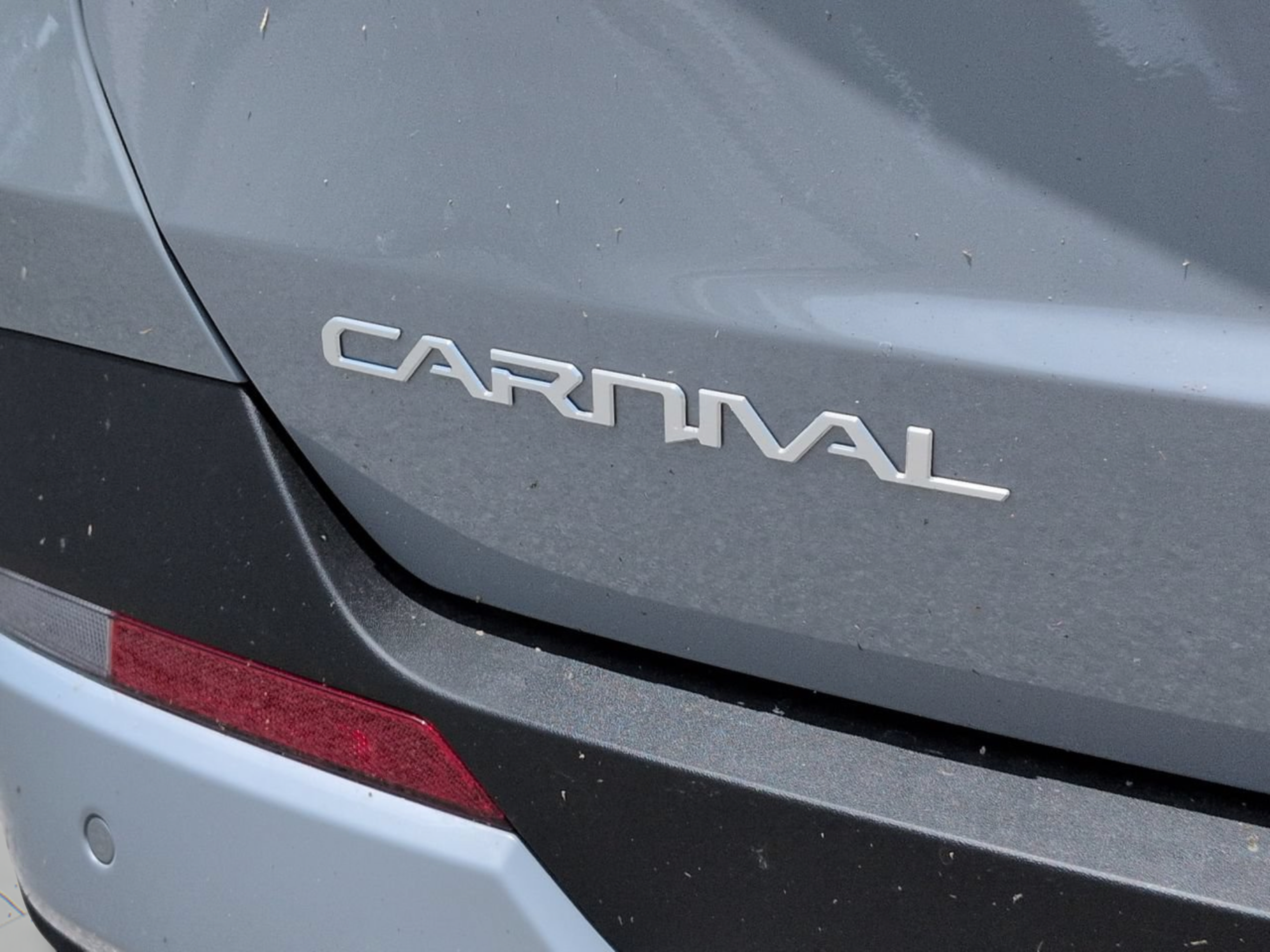 New 2027 Kia Carnival LX FWD image 15