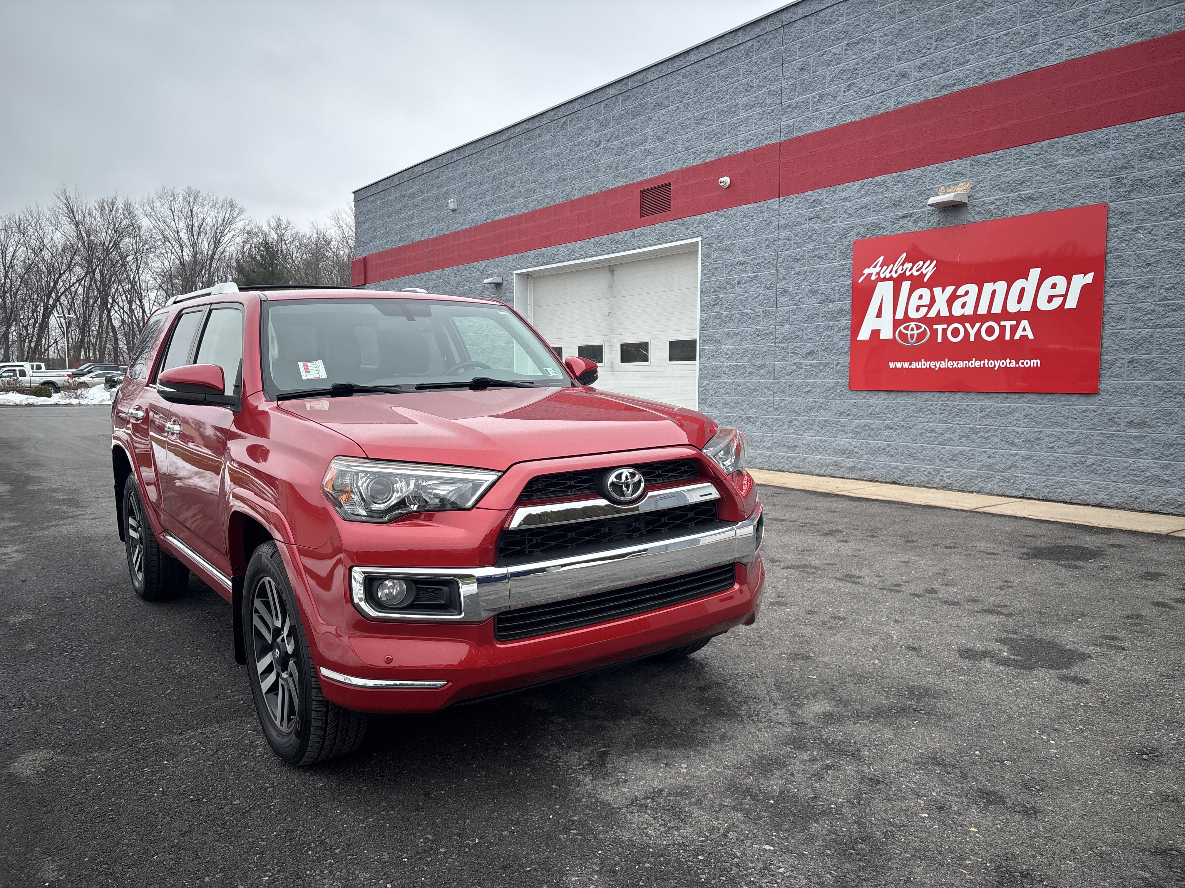 Used 2016 Toyota 4Runner Limited image 1