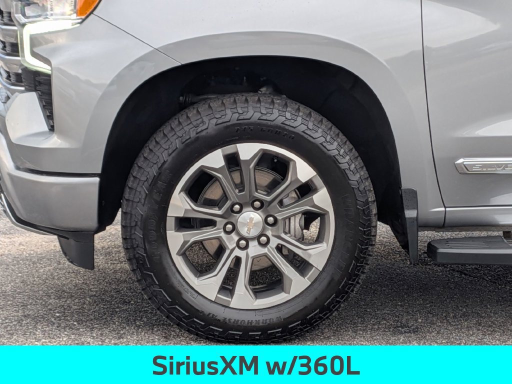 Used 2023 Chevrolet Silverado 1500 High Country w/ Z71 Off-Road Package AWD/4WD image 12