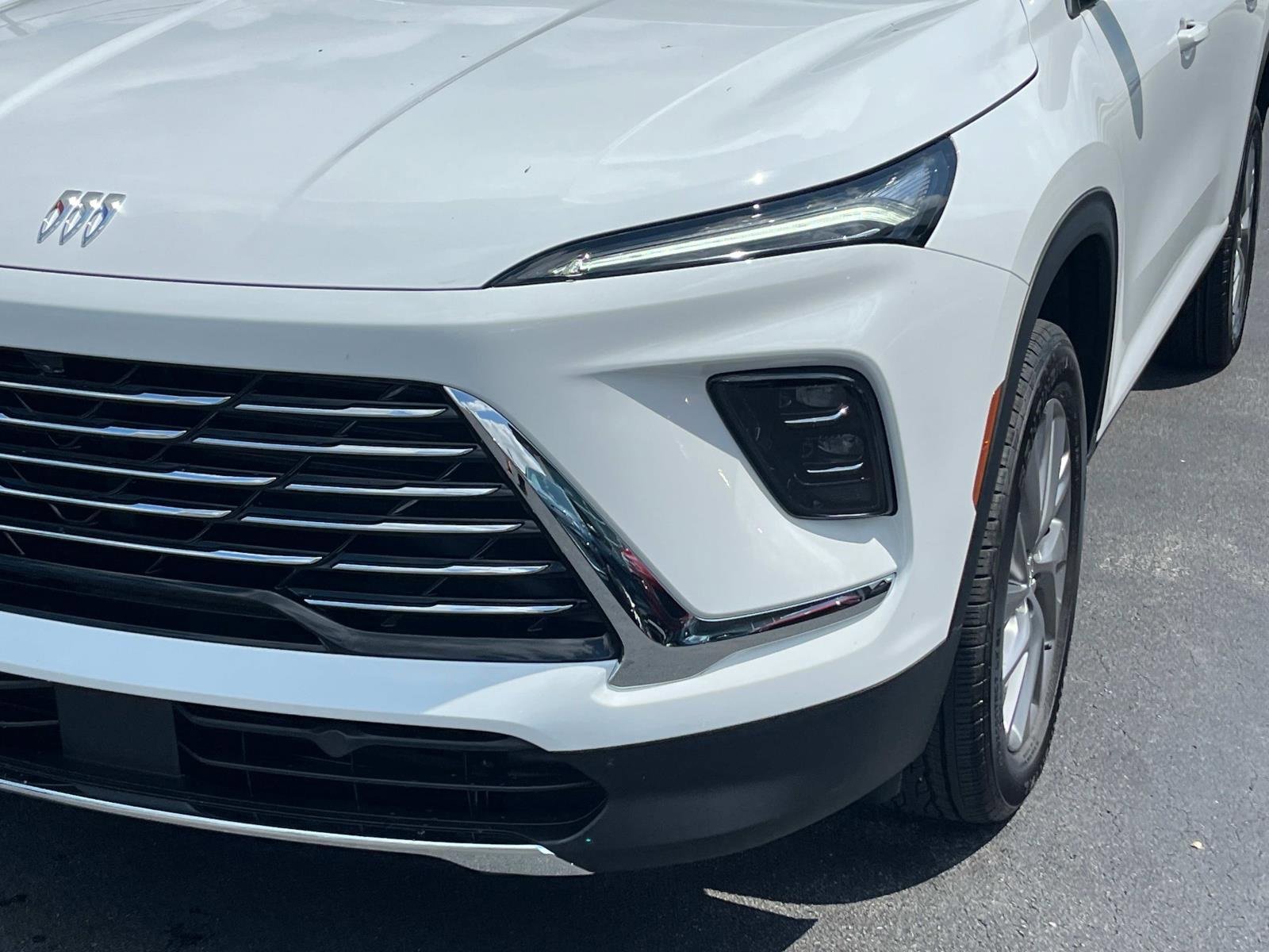 New 2026 Buick Enclave Preferred w/ Power Package image 11