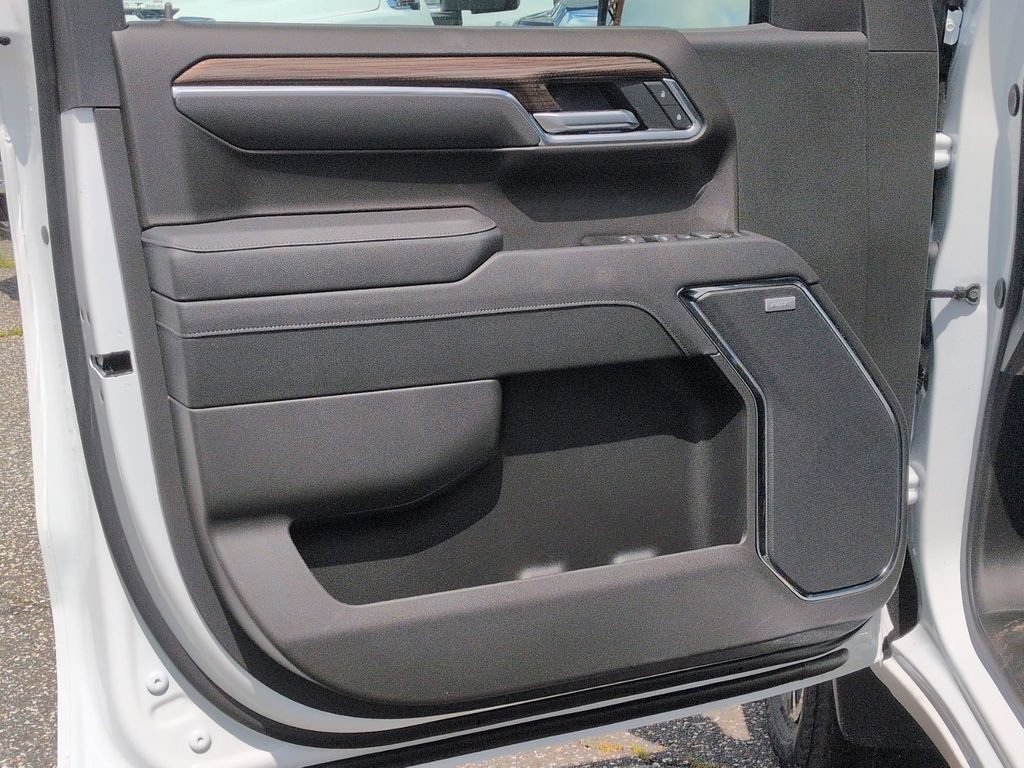 New 2026 Chevrolet Silverado 1500 LT Trail Boss w/ LT Trail Boss Premium Package AWD/4WD image 9