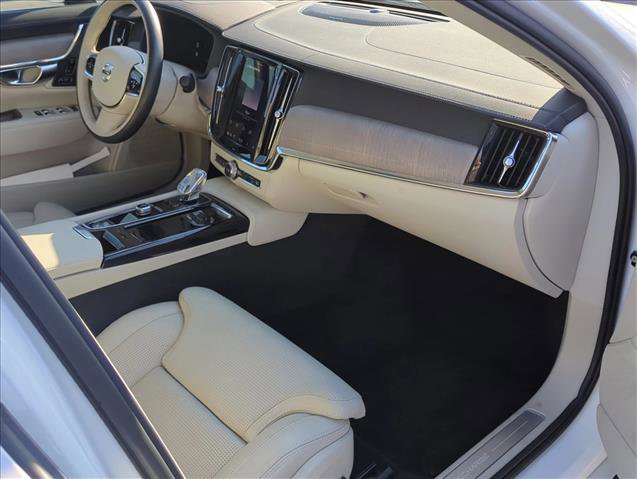 Used 2024 Volvo S90 T8 Ultimate w/ Lounge Package image 24
