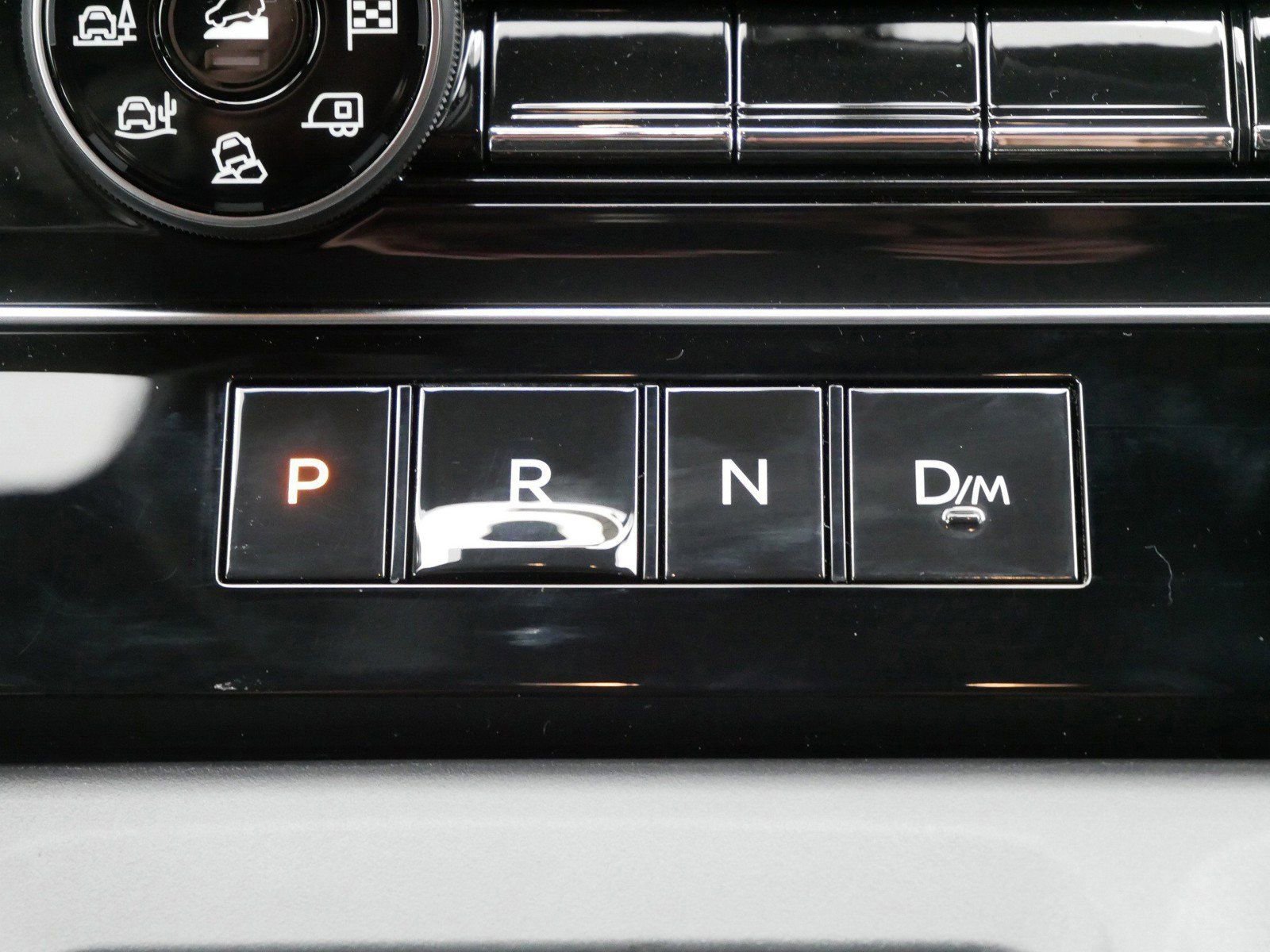 New 2026 Nissan Armada PRO-4X image 9