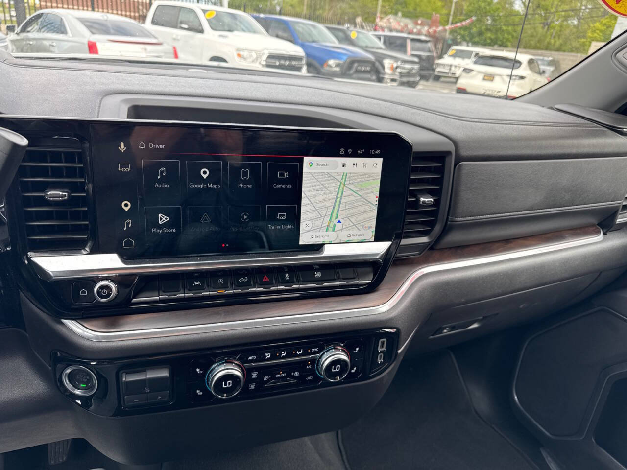 Used 2025 GMC Sierra 1500 SLT AWD/4WD image 18
