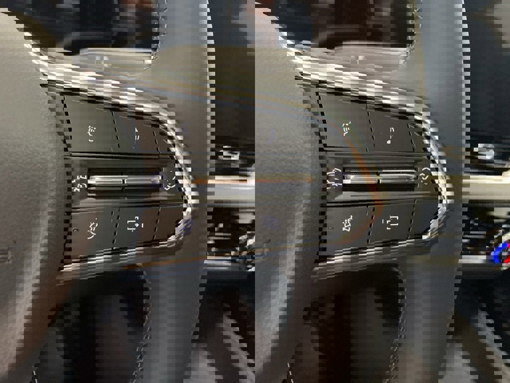 New 2026 Chevrolet Equinox LT w/ Safety and Technology Package image 26