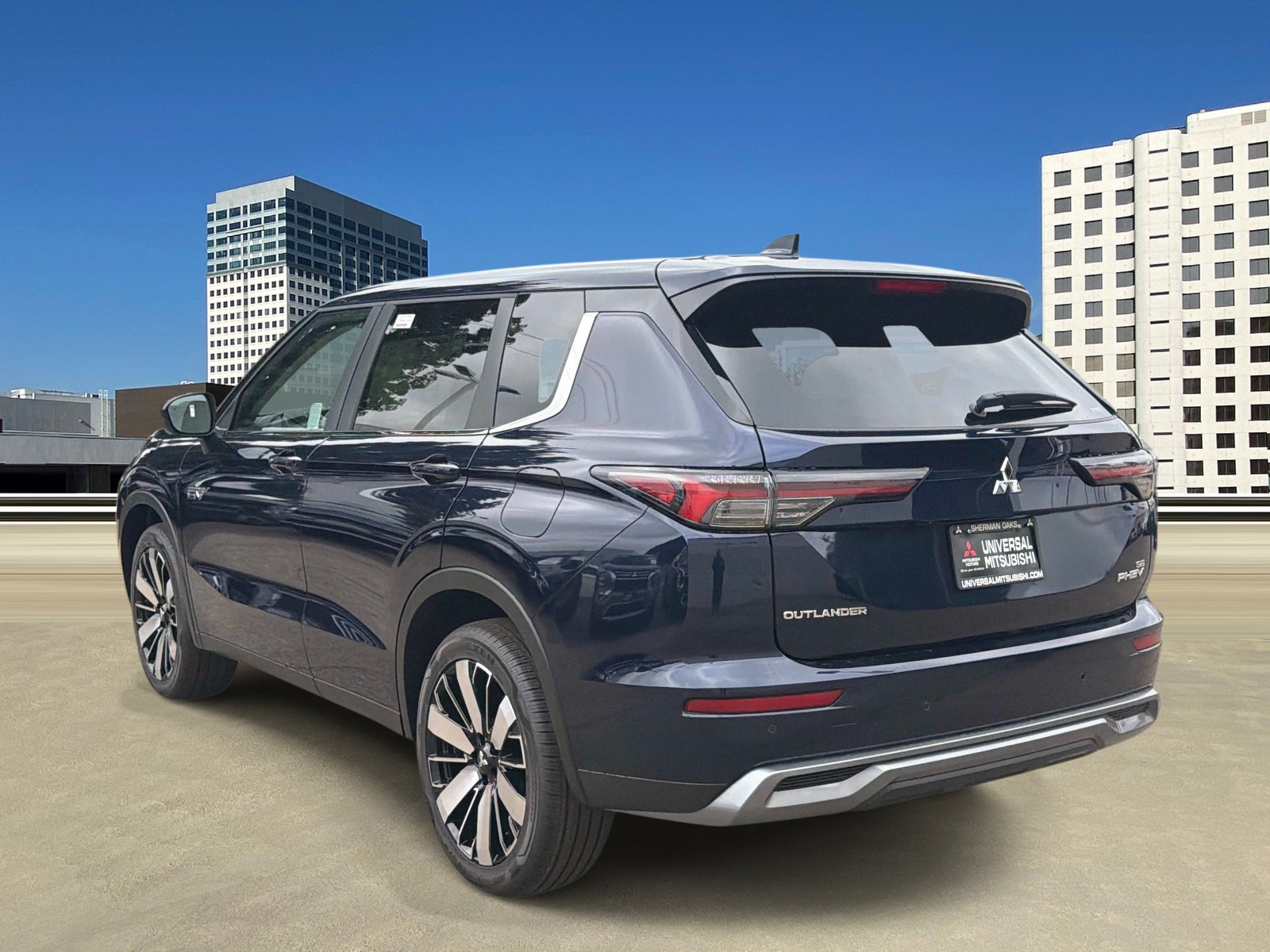 New 2026 Mitsubishi Outlander SE AWD/4WD image 3