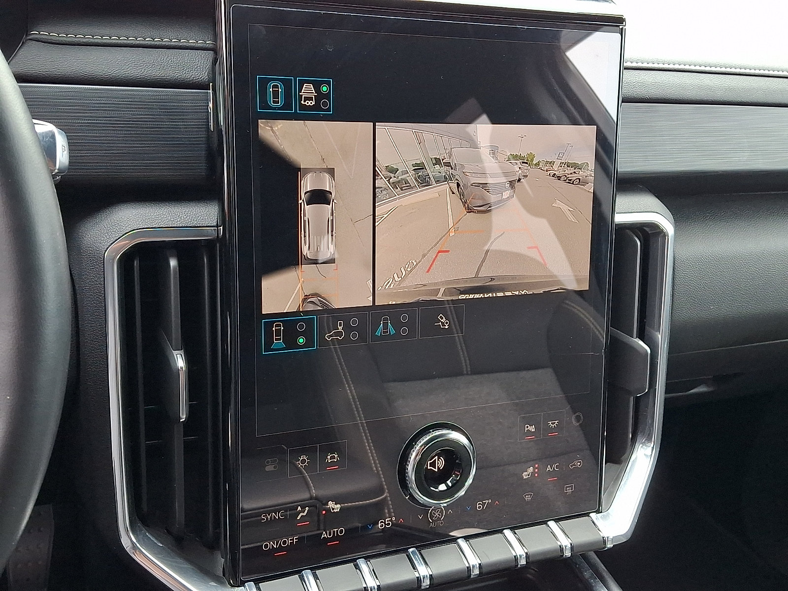 Used 2025 GMC Acadia Elevation AWD/4WD image 22