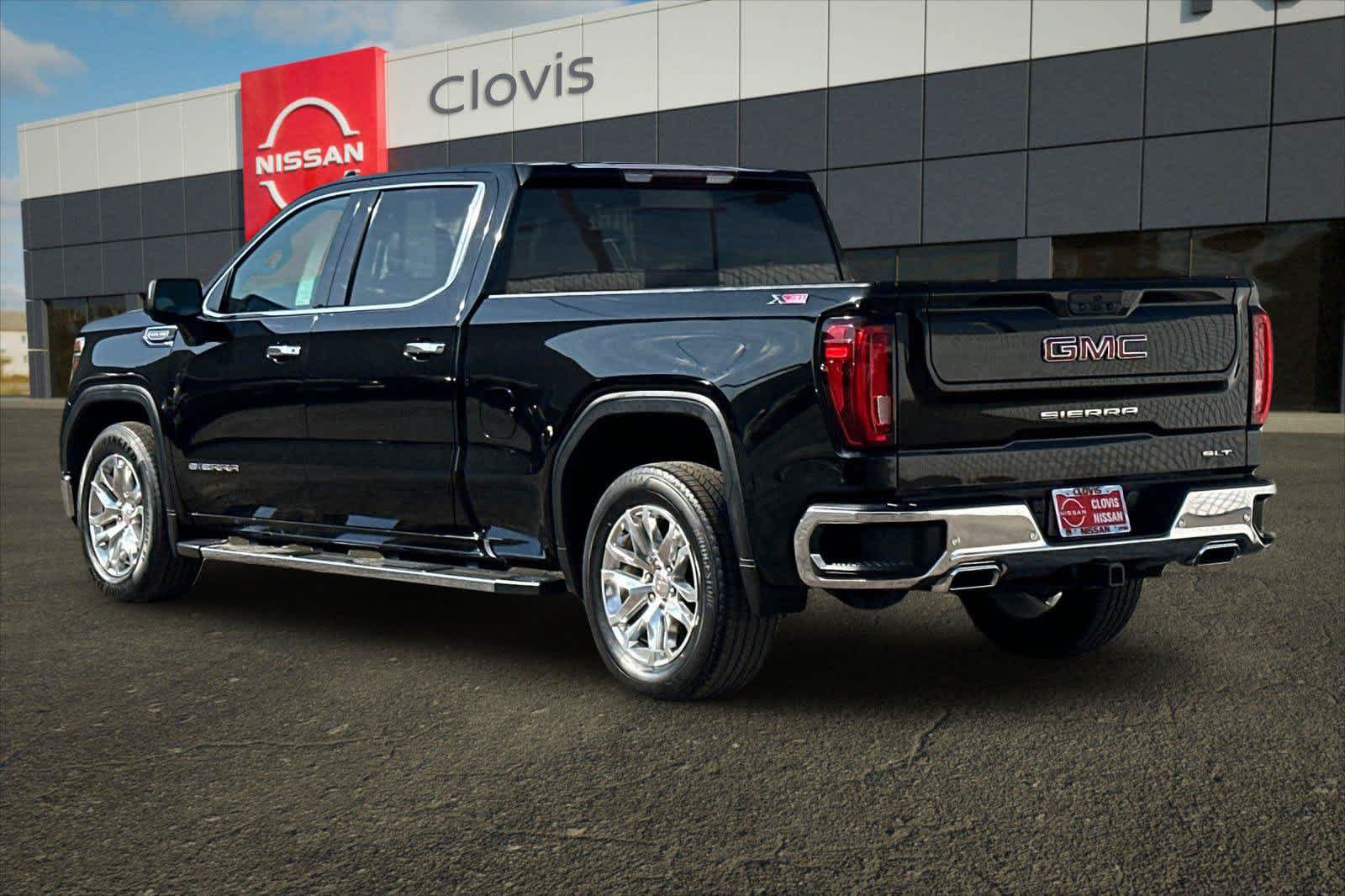 Used 2019 GMC Sierra 1500 SLT w/ SLT Premium Plus Package AWD/4WD image 7