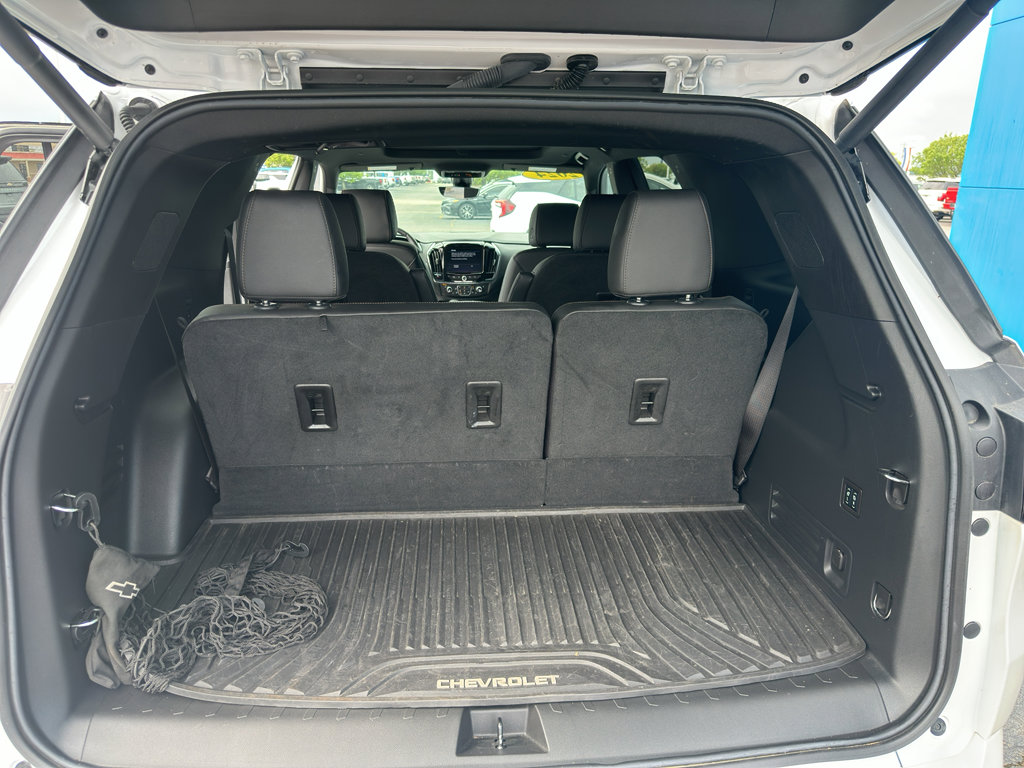 Used 2024 Chevrolet Traverse High Country image 13