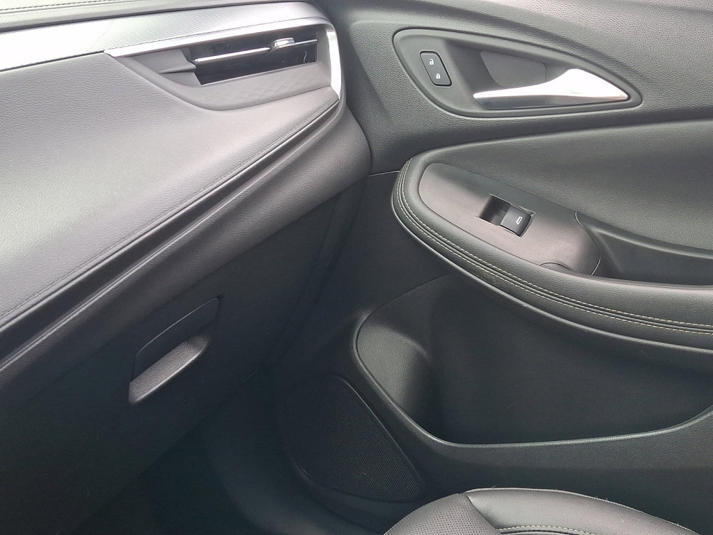 Used 2024 Buick Encore GX Sport Touring AWD/4WD image 35