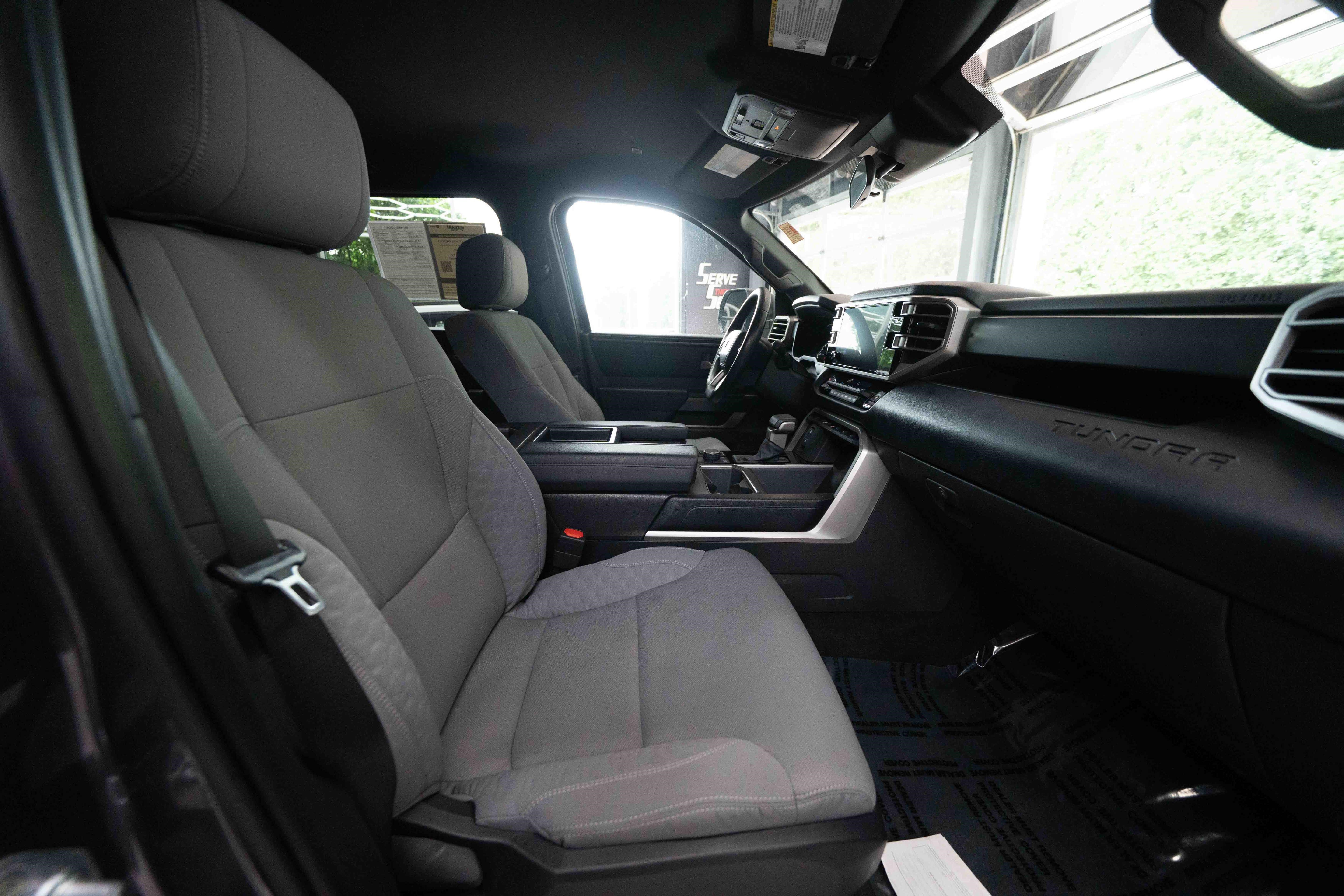 Used 2025 Toyota Tundra SR5 AWD/4WD image 26