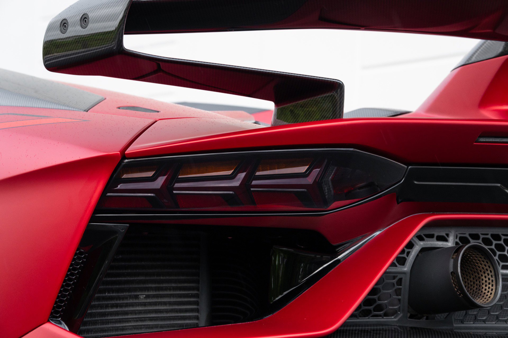 Used 2021 Lamborghini Aventador SVJ AWD/4WD image 44