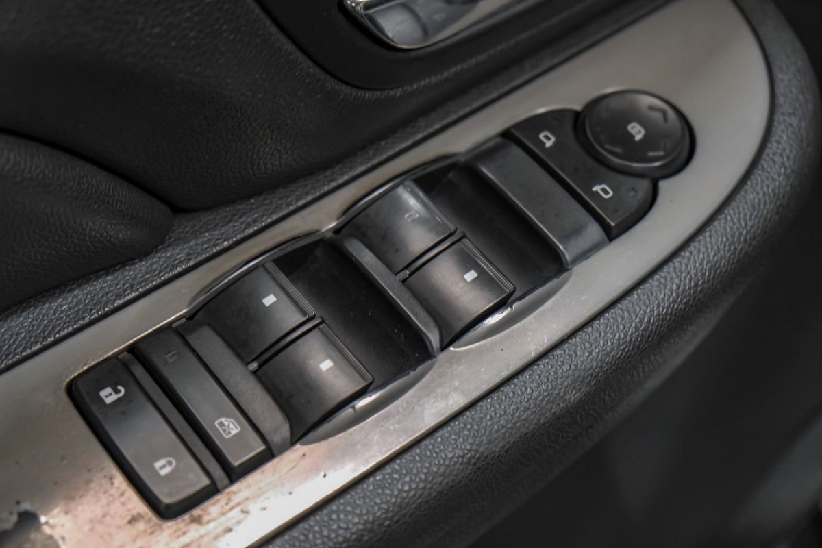 Used 2009 Chevrolet Tahoe LS RWD image 40