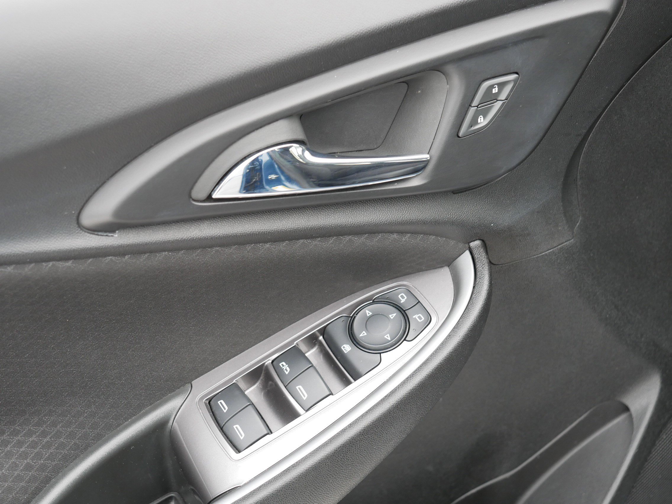 Used 2024 Chevrolet Malibu LT image 19