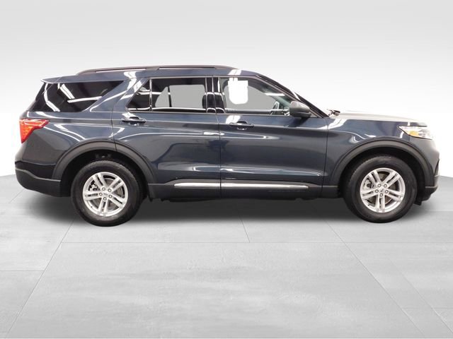Used 2023 Ford Explorer XLT w/ Equipment Group 202A image 15