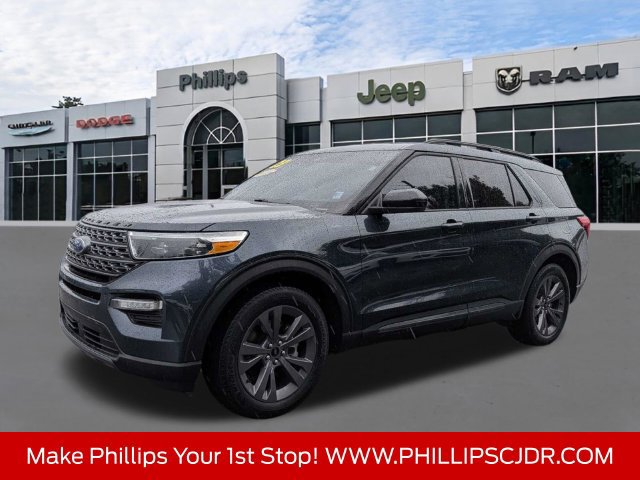 Used 2023 Ford Explorer XLT w/ Equipment Group 202A RWD image 7
