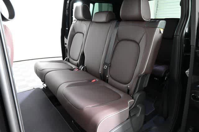 New 2025 Volkswagen ID. Buzz Pro S RWD image 16