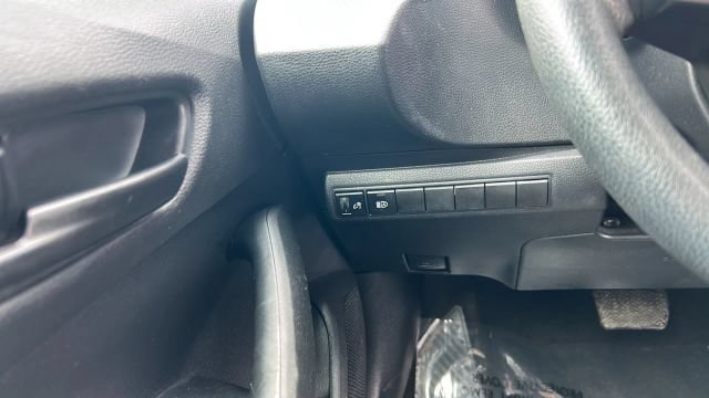 Used 2022 Toyota Corolla LE FWD image 22