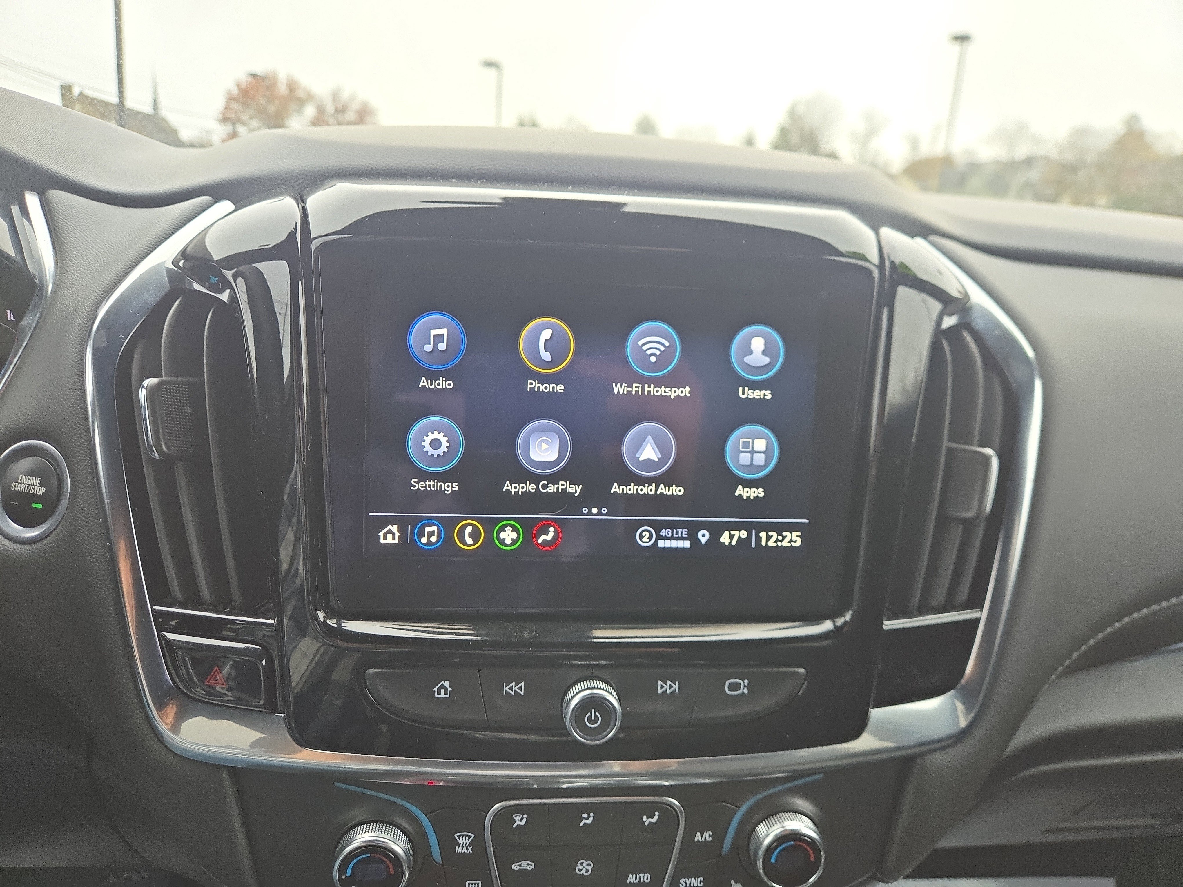 Used 2023 Chevrolet Traverse LT image 26