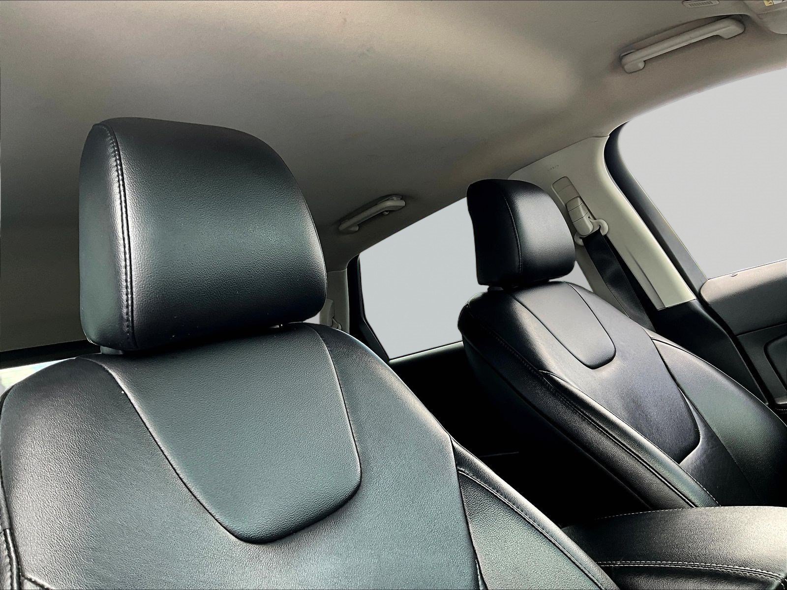 Used 2021 Ford Edge Titanium AWD/4WD image 27