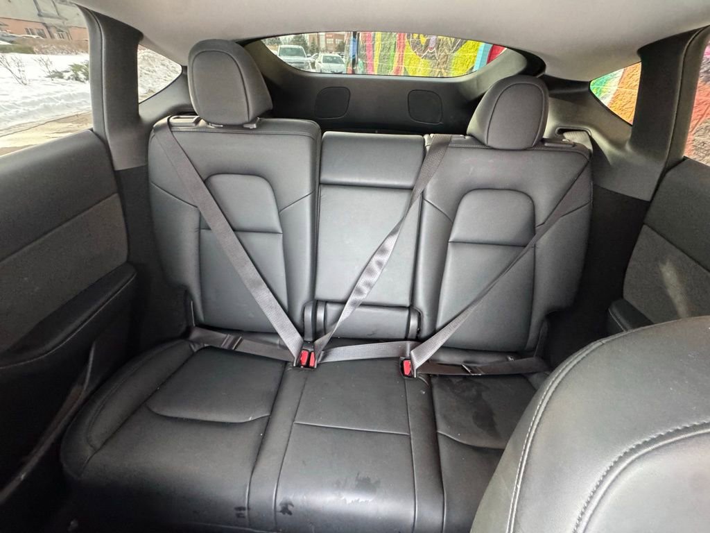 Used 2023 Tesla Model Y Long Range image 22