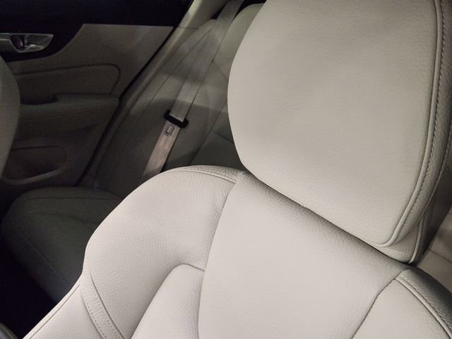 New 2026 Volvo V60 B5 Cross Country Plus w/ Protection Package Premier image 15