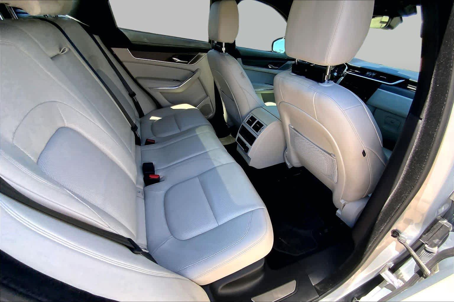 Used 2021 Jaguar F-PACE S AWD/4WD image 20