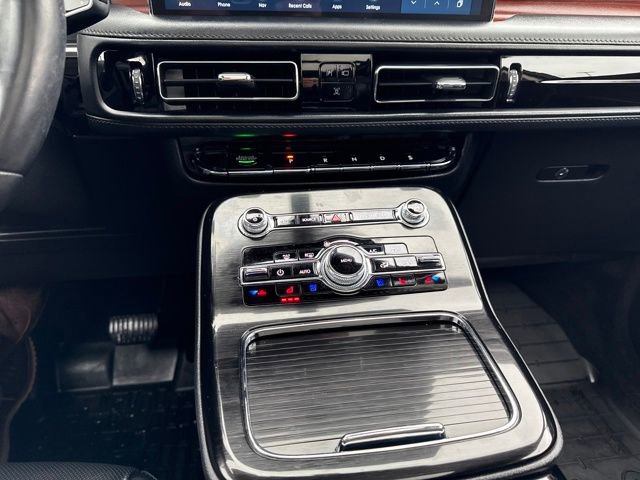 Certified 2022 Lincoln Nautilus Reserve w/ Luxury Package image 21