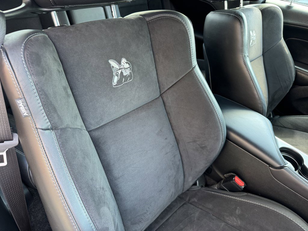 Used 2018 Dodge Challenger R/T Scat Pack w/ Leather Interior Group RWD image 10