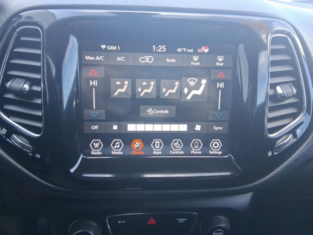 Used 2020 Jeep Compass Limited image 22