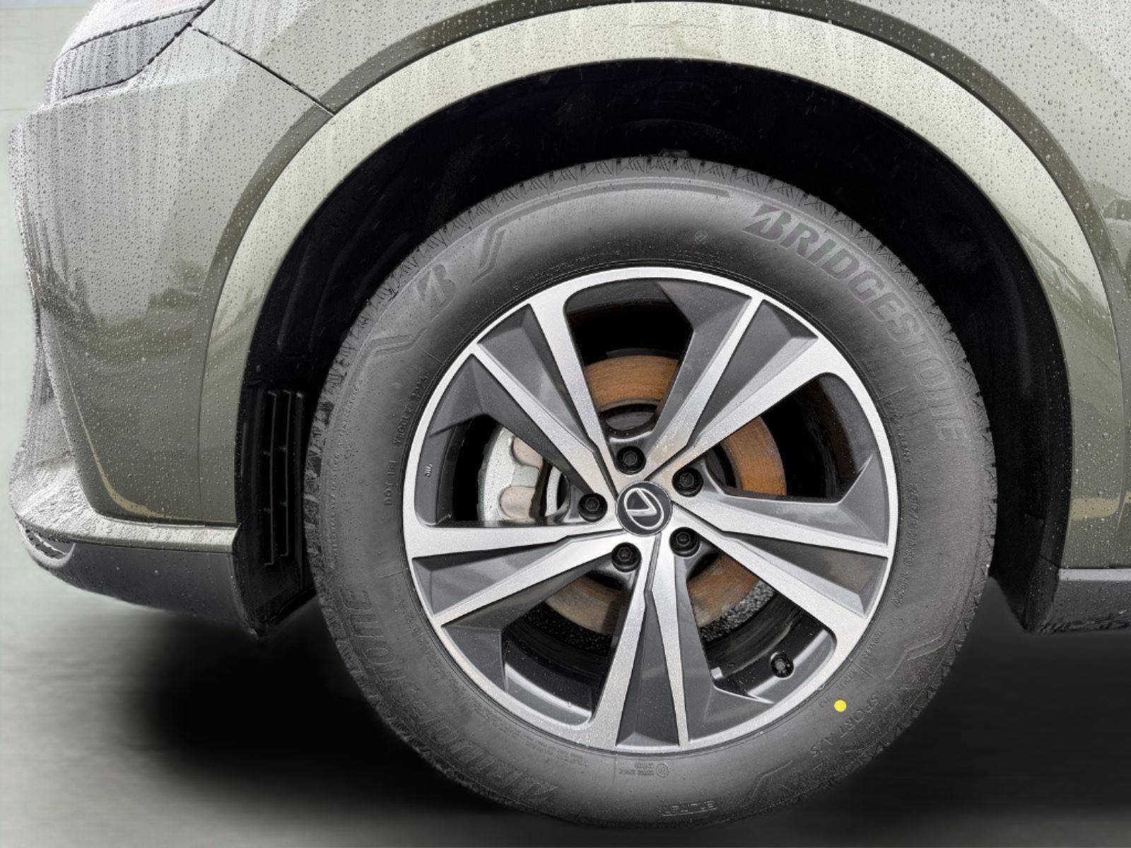 Used 2023 Lexus RX 350 Premium w/ Accessory Package image 8