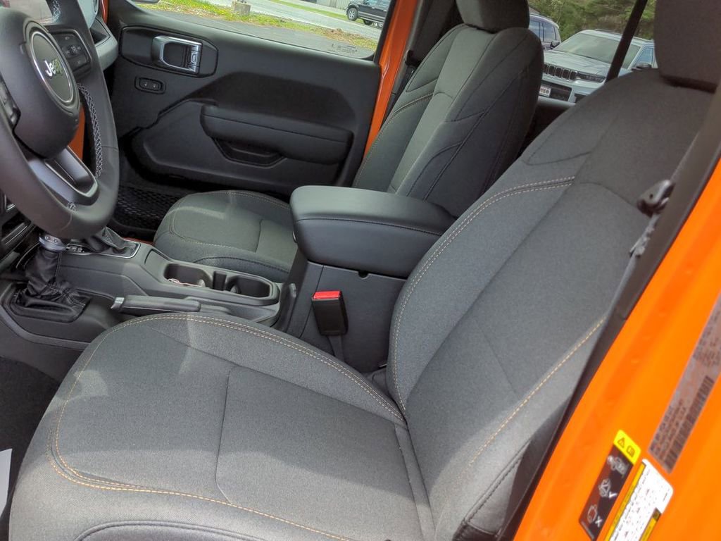 New 2025 Jeep Wrangler Sport S image 11