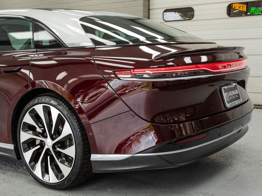 Used 2022 Lucid Air Grand Touring image 37
