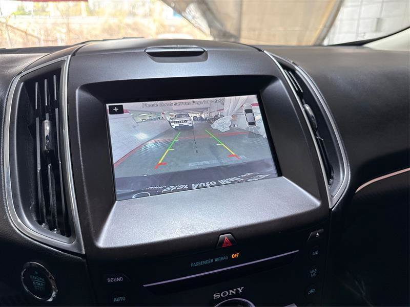 Used 2016 Ford Edge Sport w/ Technology Package image 40