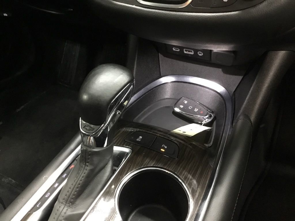 Used 2024 Chevrolet Malibu LT image 28