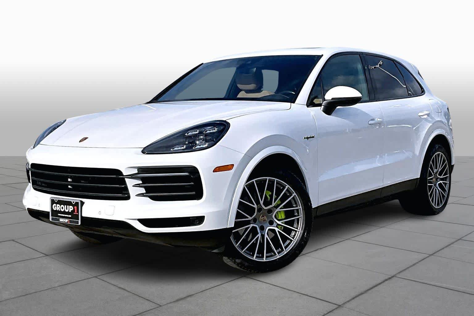 Used 2022 Porsche Cayenne E-Hybrid AWD/4WD image 1