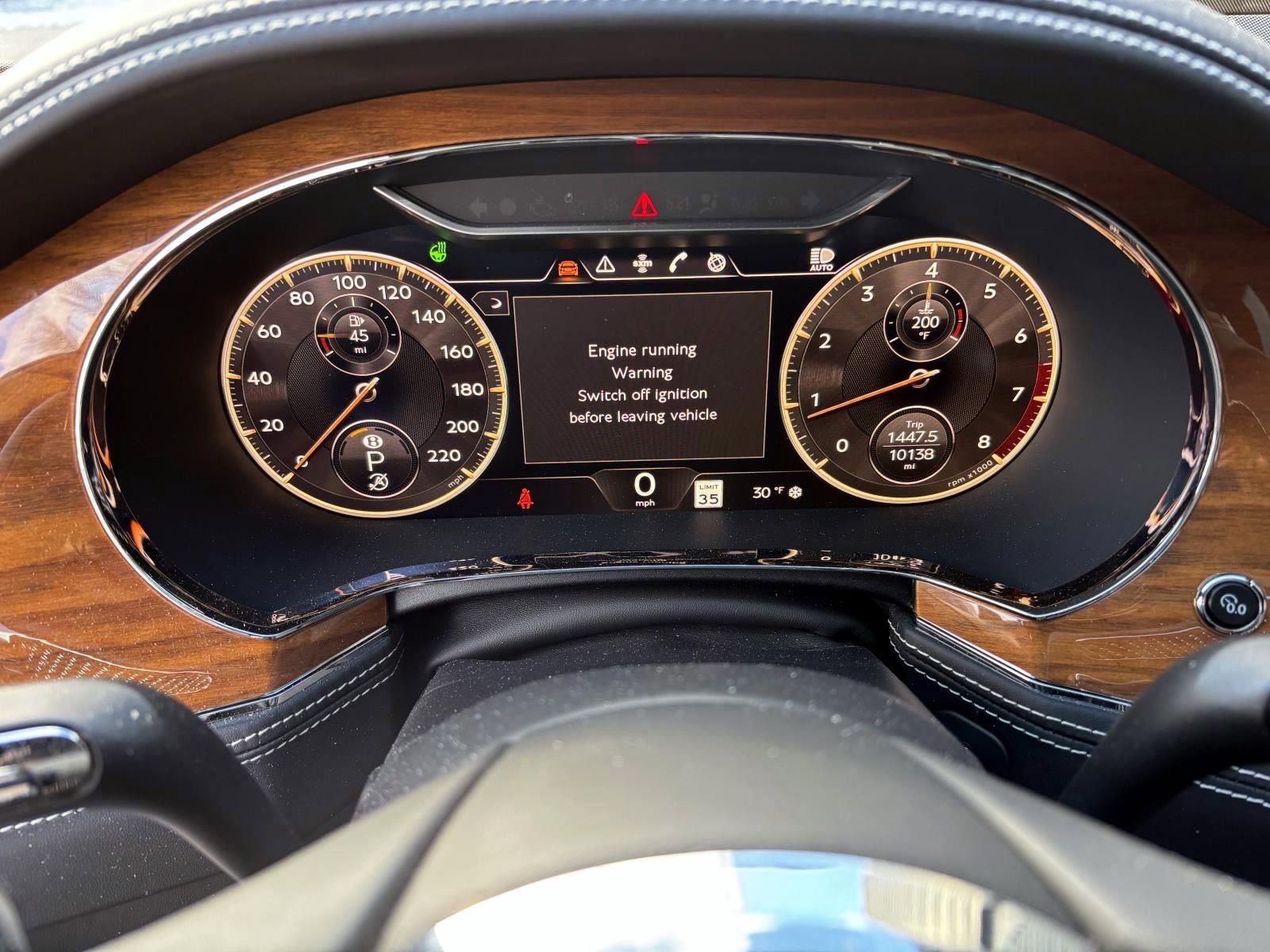 Used 2022 Bentley Flying Spur V8 AWD/4WD image 11
