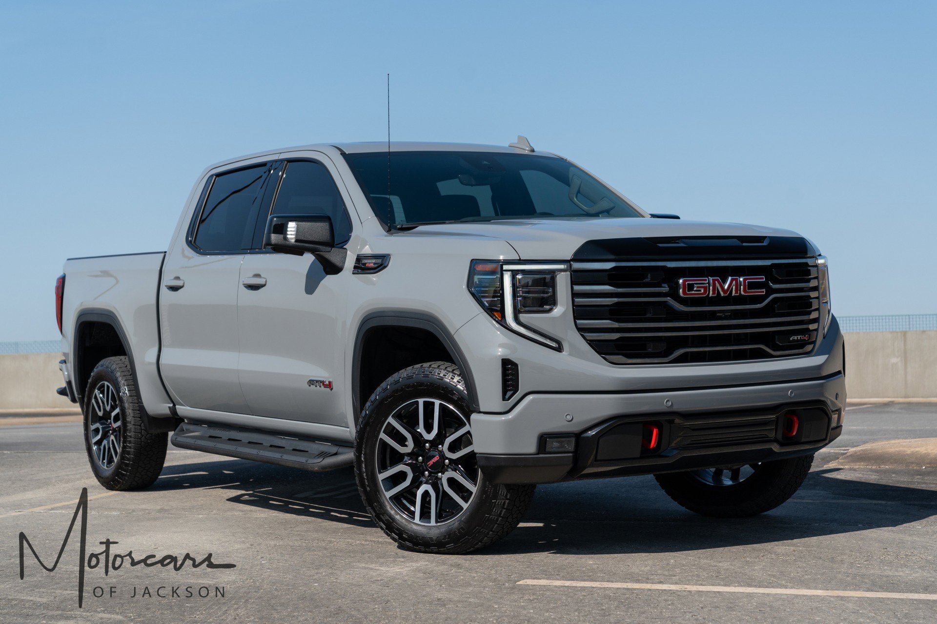 Used 2025 GMC Sierra 1500 AT4 w/ AT4 Premium Package image 2