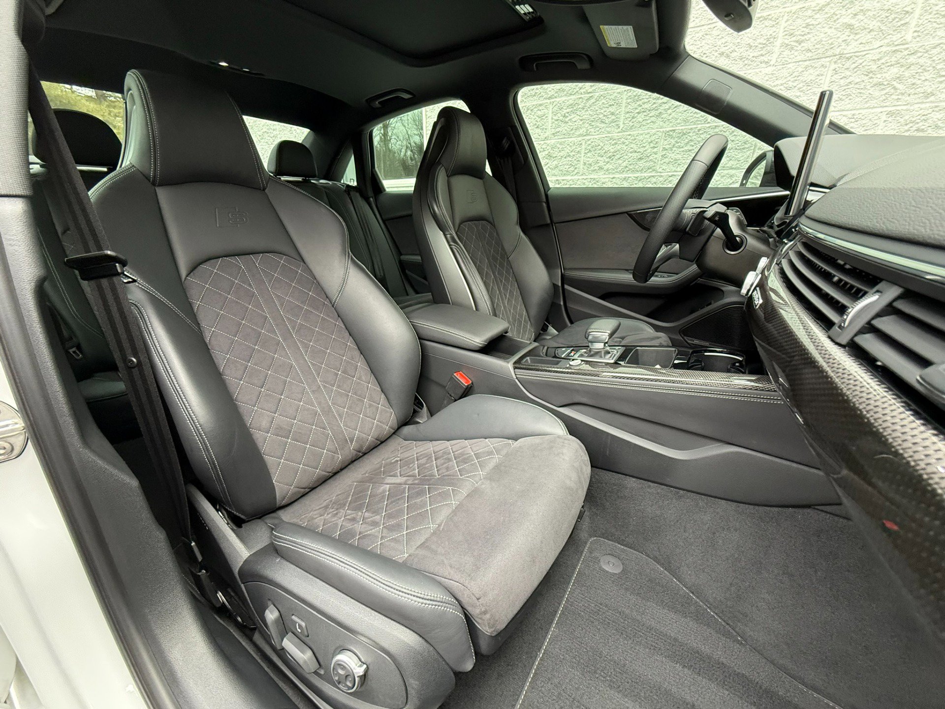 Used 2023 Audi S4 Premium Plus w/ Premium Plus Package image 48