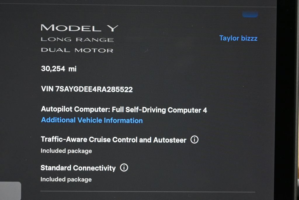 Used 2024 Tesla Model Y Long Range AWD/4WD image 8