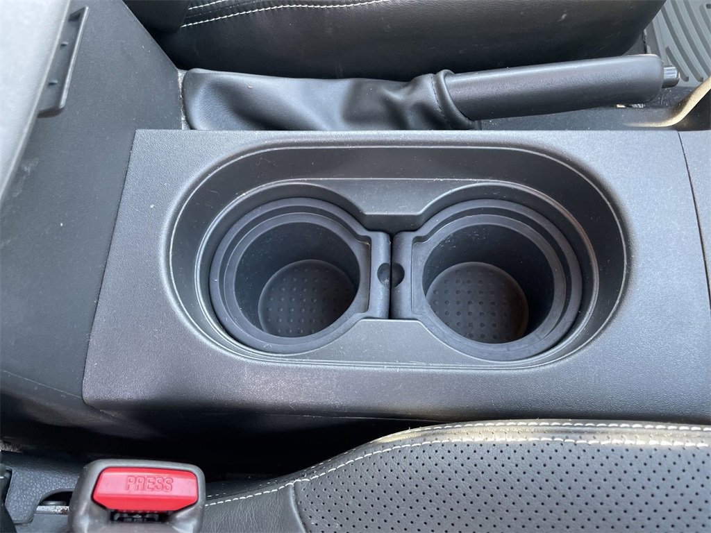 Used 2020 Nissan Frontier PRO-4X image 31